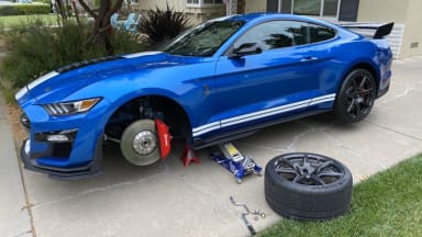 Difference between Gt350R And Gt350