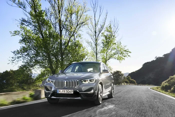 Is Bmw X1 Fwd or Rwd
