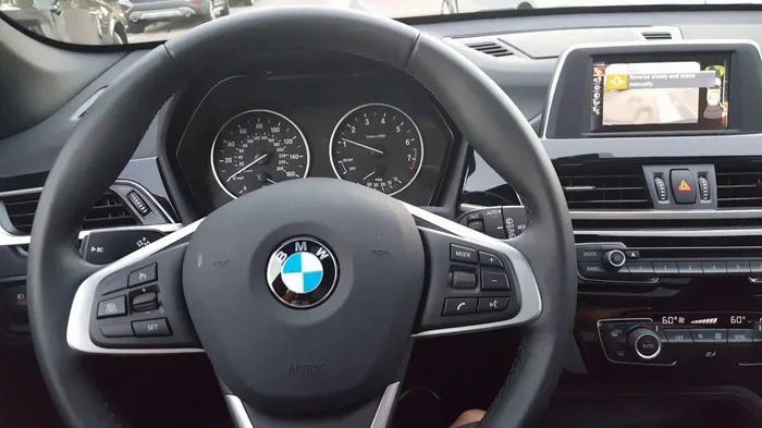 How to Park Bmw X1